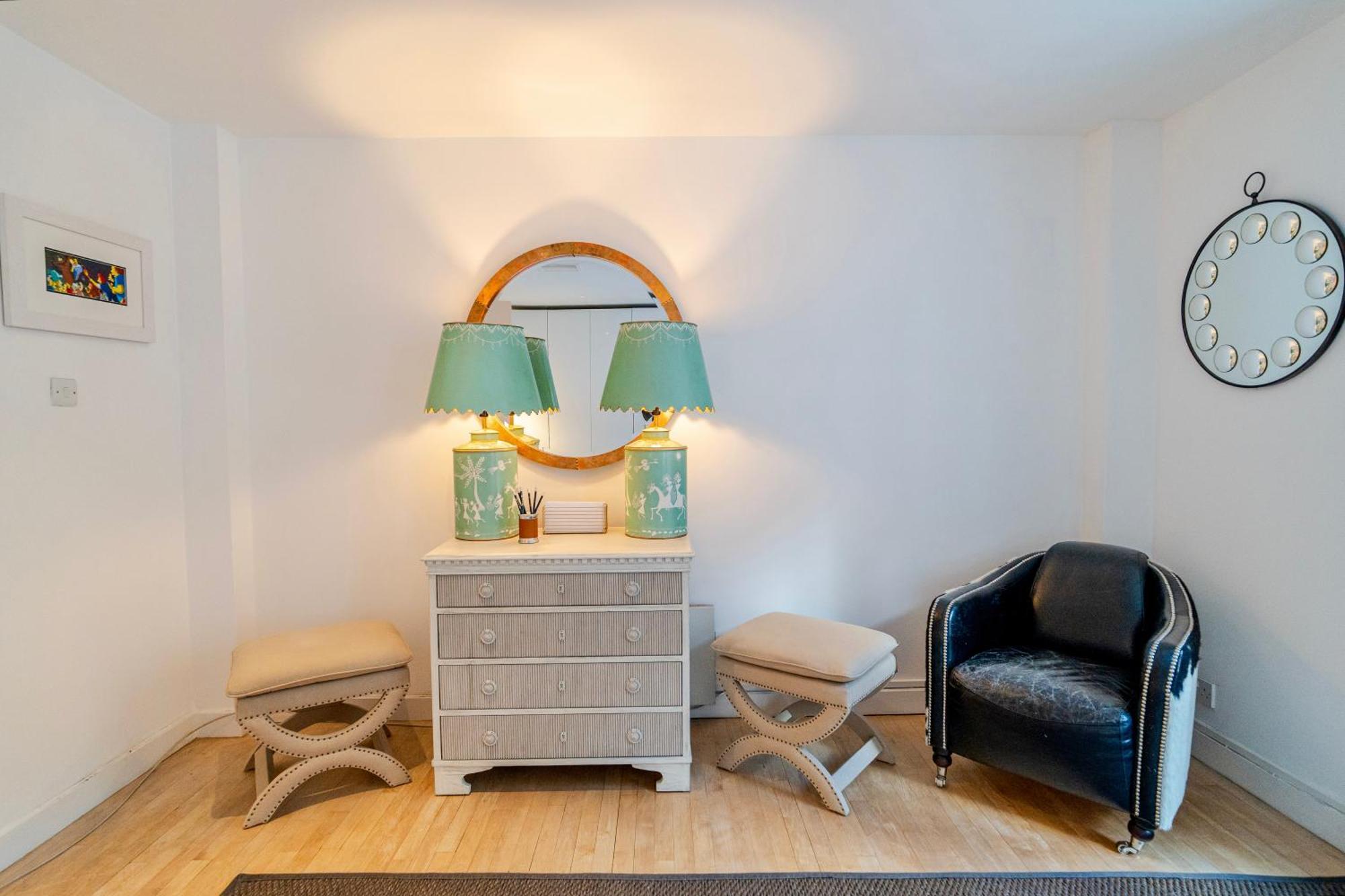 Spacious West End Duplex Apartment, W1 Central Londra Dış mekan fotoğraf